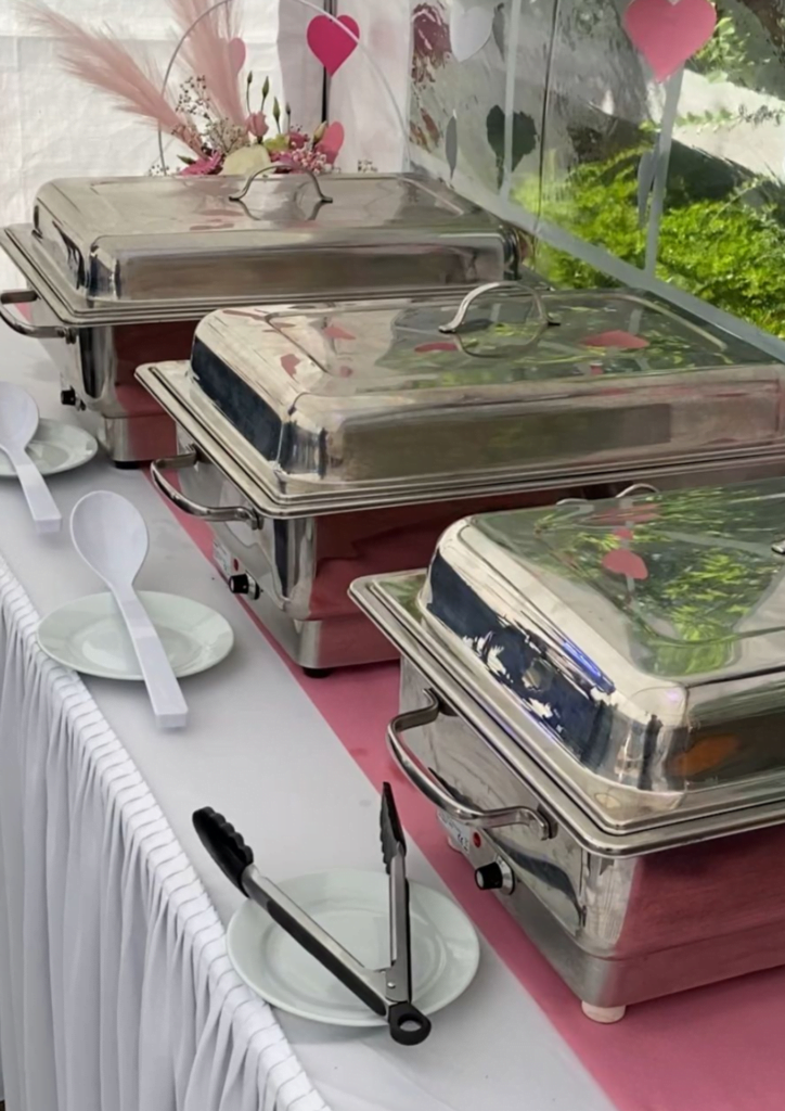 Joy of Taste Buffet shaving dishes gevuld met warm eten